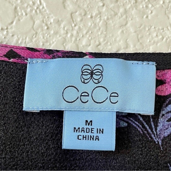 CeCe blouse - Picture 5 of 6